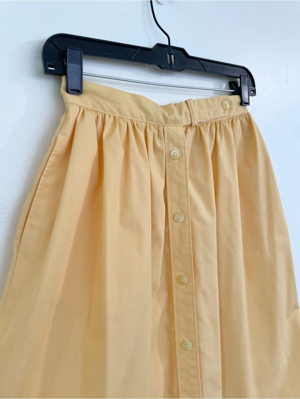 Vintage J Crew Outfitters Oarsman Pastel Yellow Swing Midi Skirt 4 Buttons - Picture 3 of 10